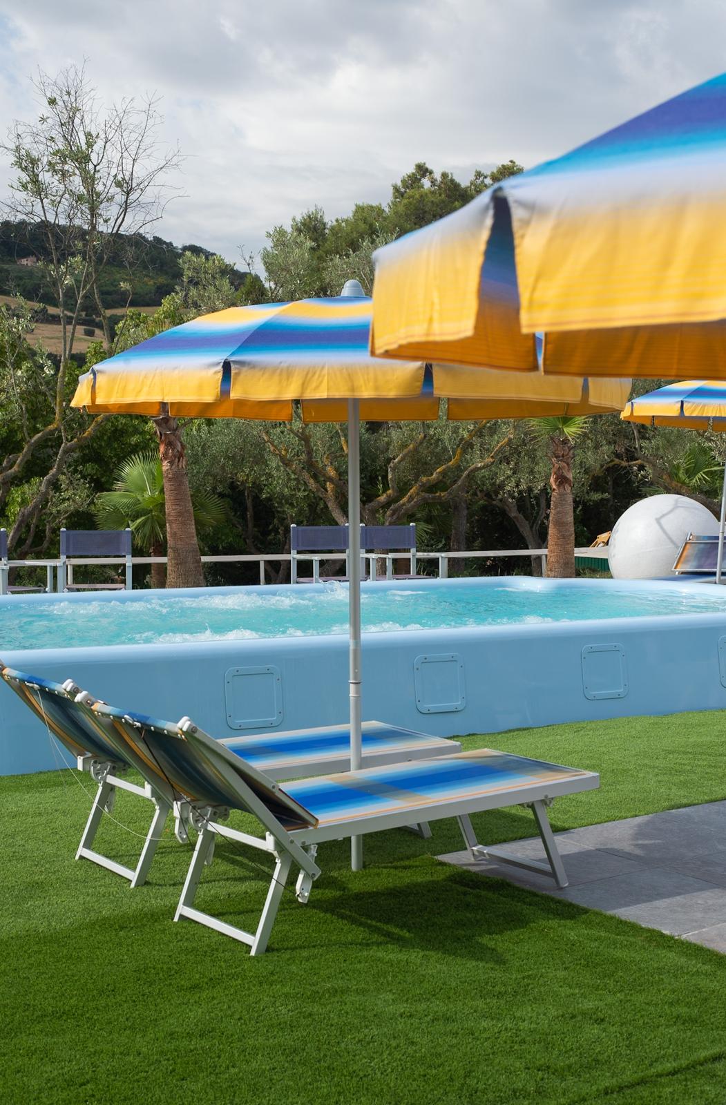 The swimming pool12