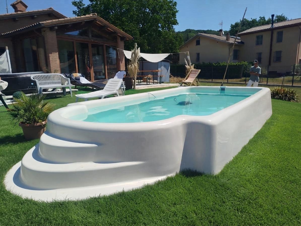 The swimming pool7